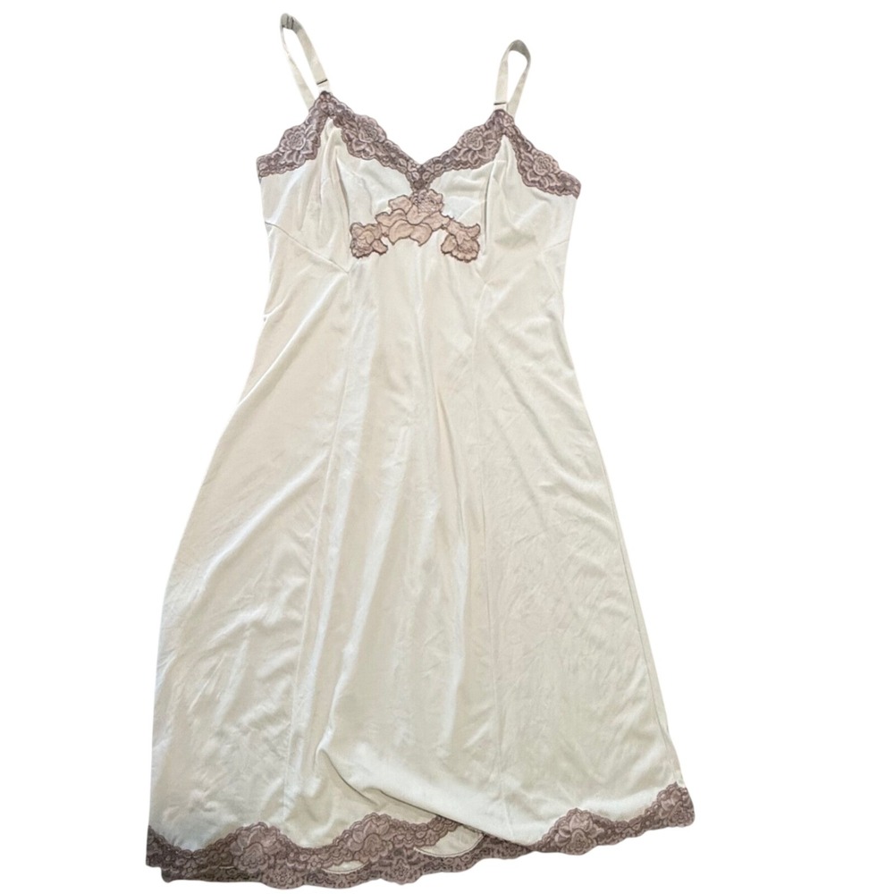 Vintage Lorraine Full Slip Cream Mauve Floral Lace Trim Size 38 Lingerie Dress